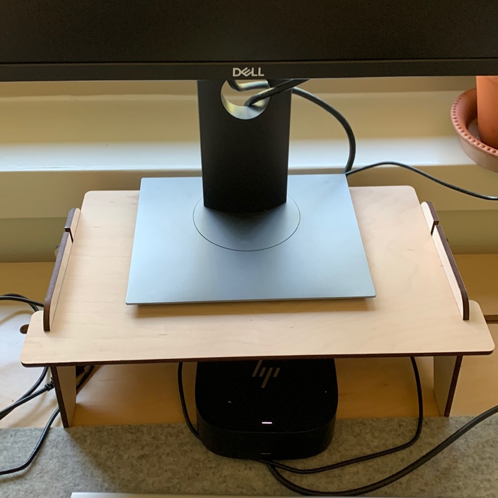 Computer Monitor Stand Made of Maple Veneer Plywood